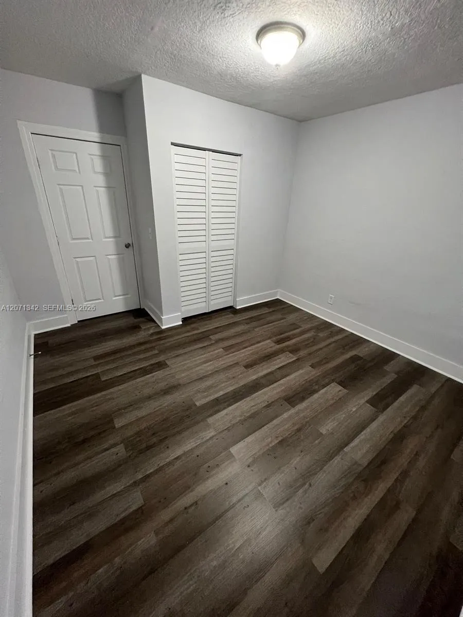 5703 Ave B #1 Jacksonville, FL 32209