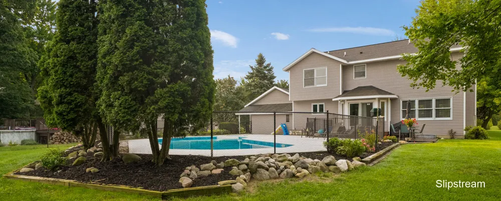 101 Chicory Street NE Comstock Park, MI 49321