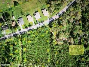 811 Yellowtail Lane Punta Gorda, FL 33982