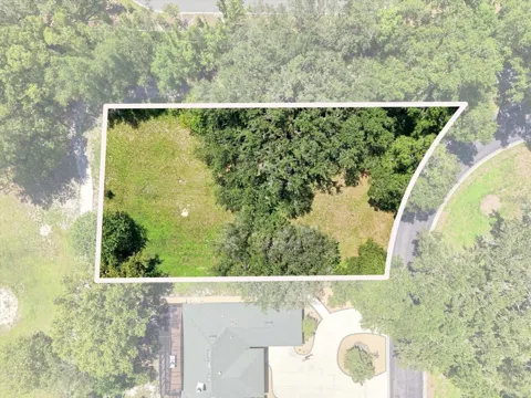 512 DOWLING CIRCLE