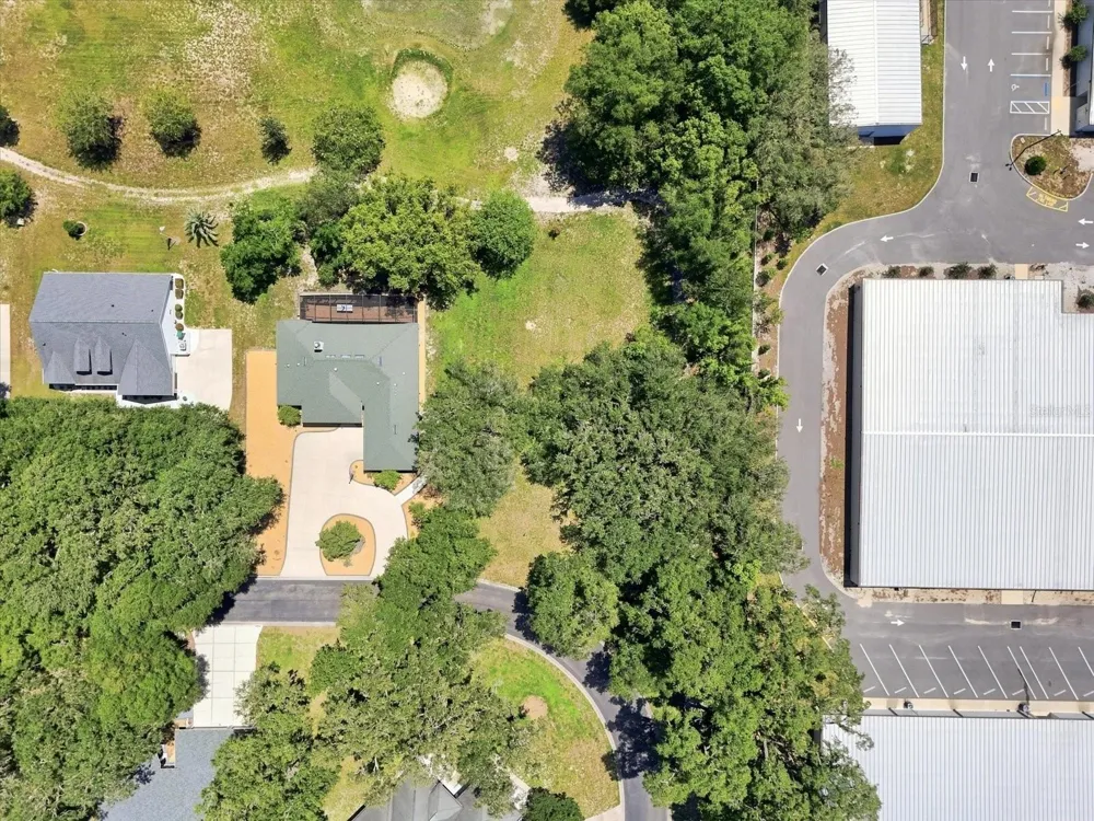 512 DOWLING CIRCLE Lady Lake, FL 32159