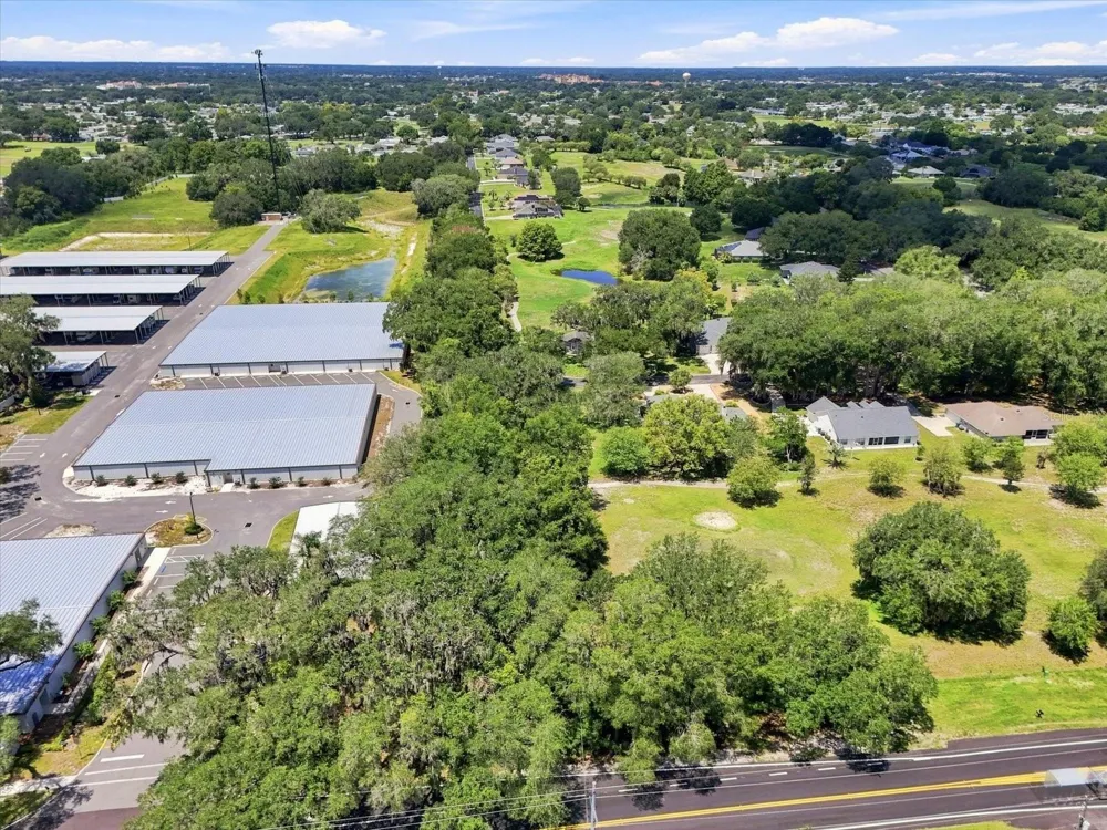 512 DOWLING CIRCLE Lady Lake, FL 32159