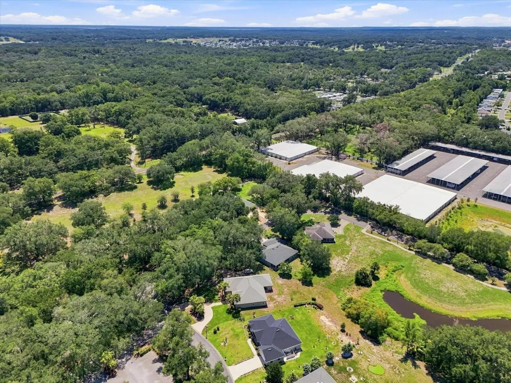 512 DOWLING CIRCLE Lady Lake, FL 32159