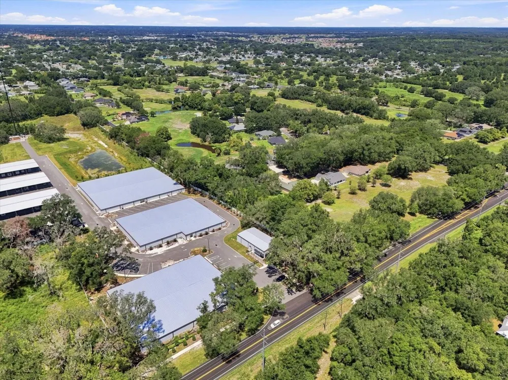 512 DOWLING CIRCLE Lady Lake, FL 32159