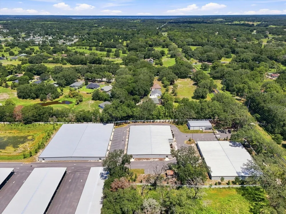 512 DOWLING CIRCLE Lady Lake, FL 32159