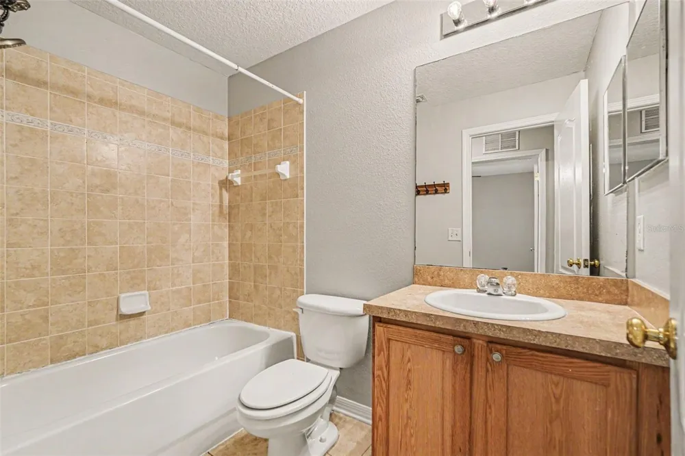 10536 SHADY FALLS COURT Riverview, FL 33578