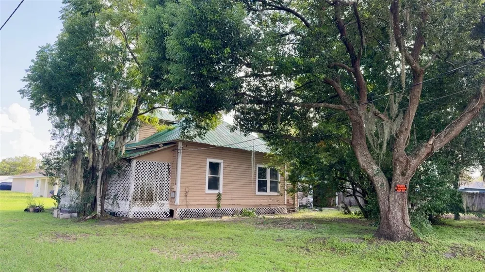 409 7TH AVENUE Wauchula, FL 33873