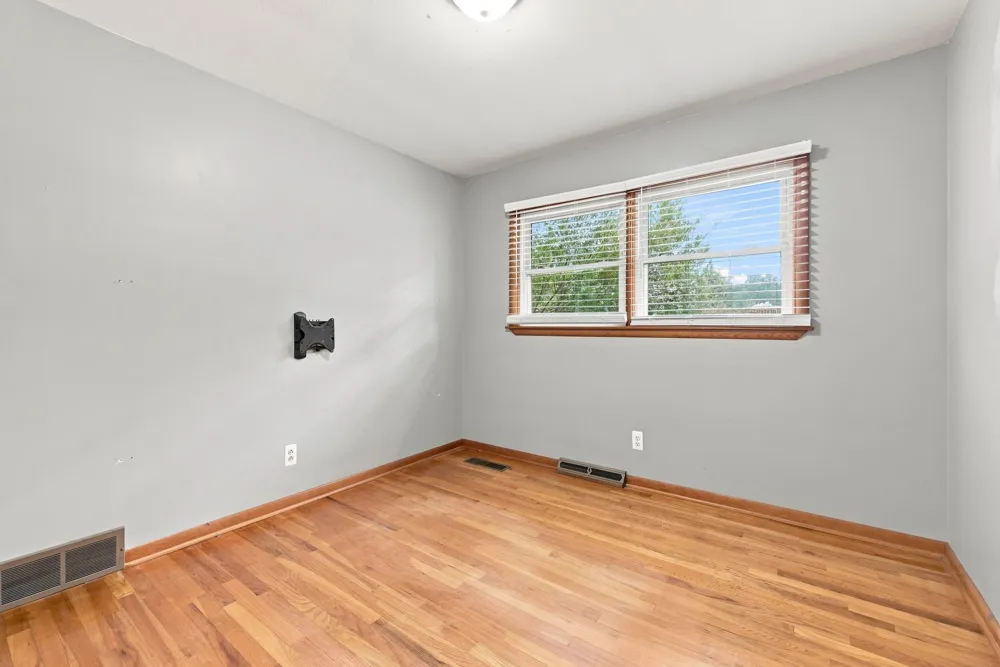 3710 Manning Street Muskegon, MI 49444