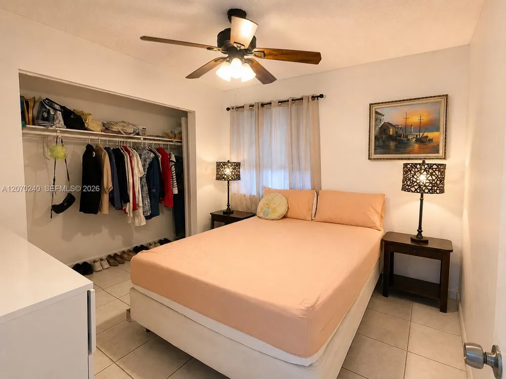 3074 NW 64th St Miami, FL 33147