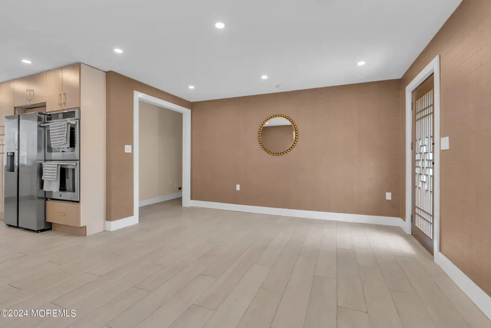 24 Johnston Street Oakhurst, NJ 07755