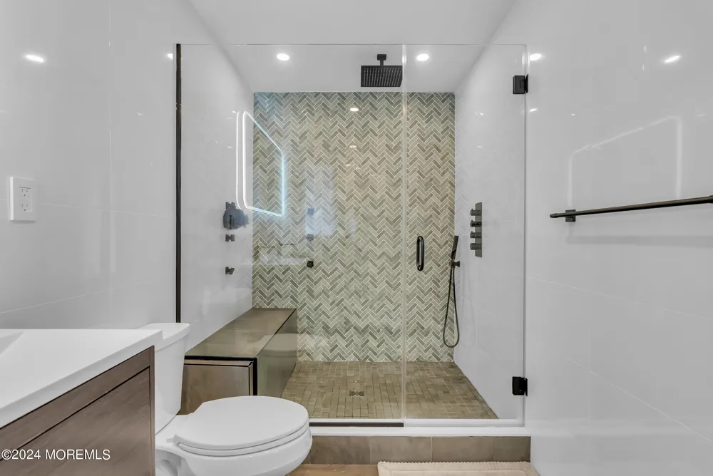 24 Johnston Street Oakhurst, NJ 07755