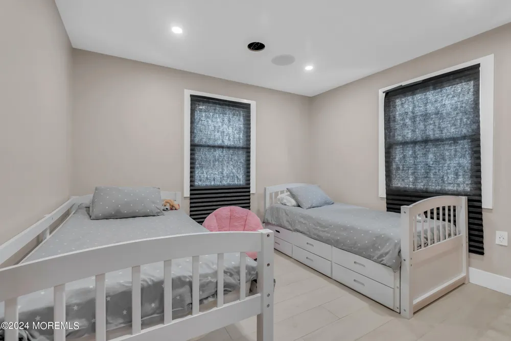 24 Johnston Street Oakhurst, NJ 07755