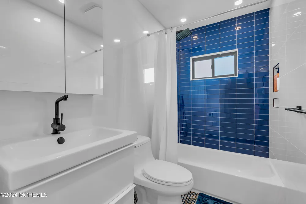 24 Johnston Street Oakhurst, NJ 07755