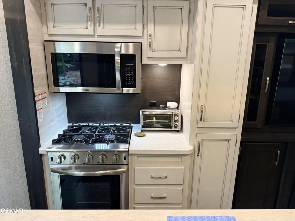 4229 E Parkway Gatlinburg, TN 37738