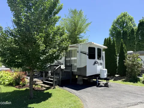 4229 E Parkway #257