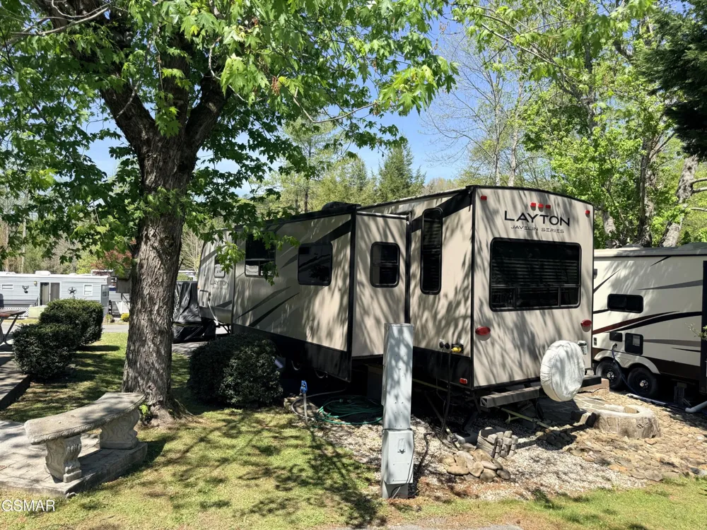 4229 E Parkway Gatlinburg, TN 37738