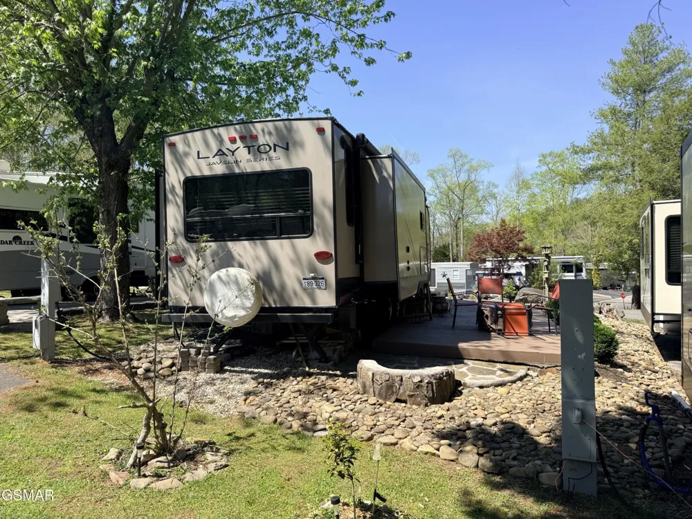 4229 E Parkway Gatlinburg, TN 37738