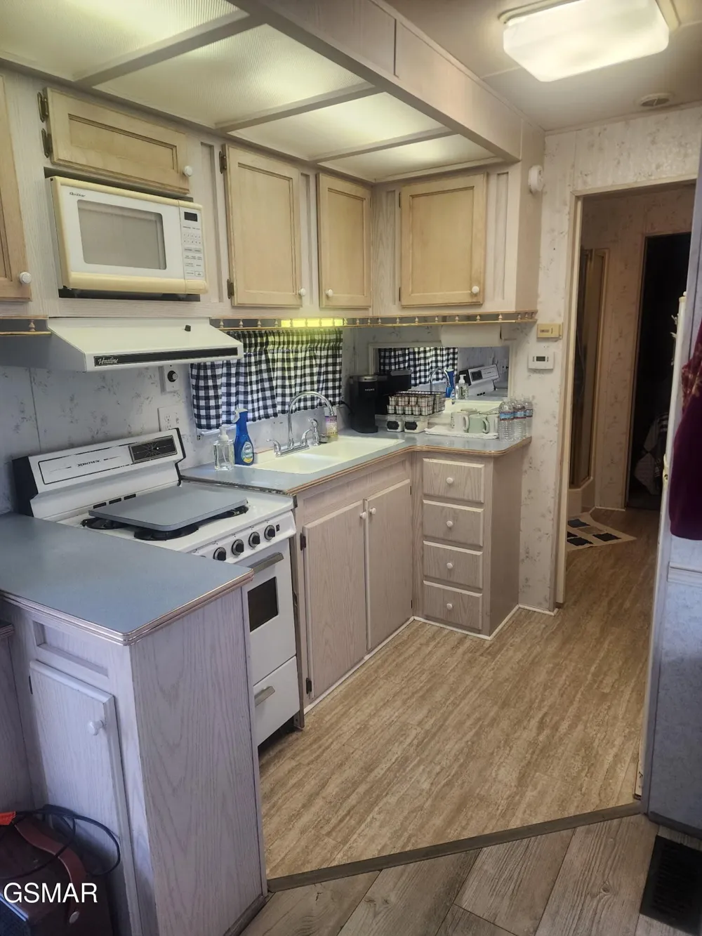 4229 E Parkway Gatlinburg, TN 37738