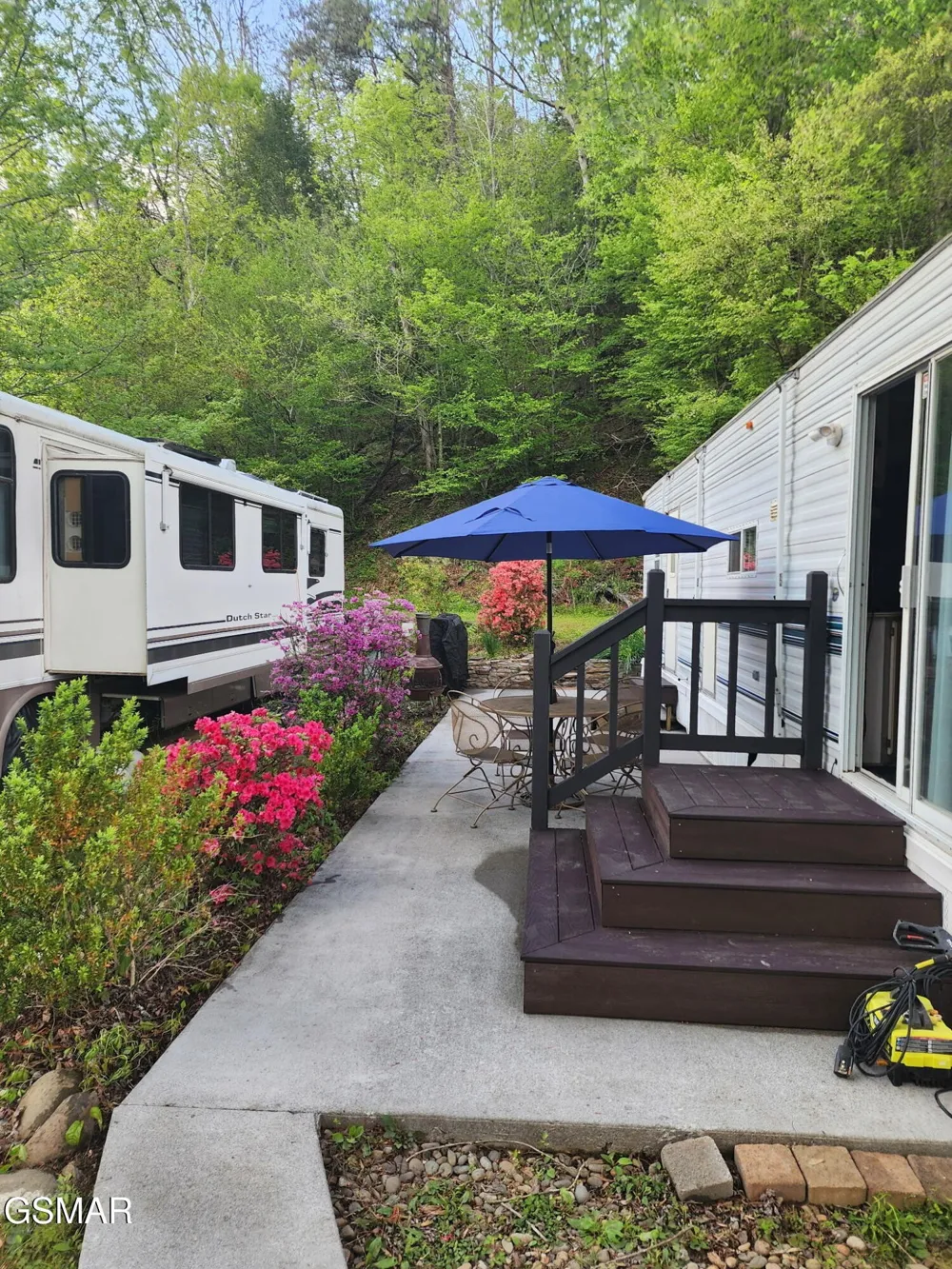 4229 E Parkway Gatlinburg, TN 37738