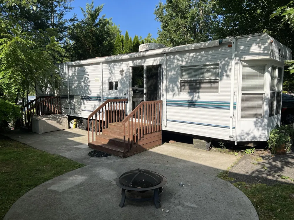 4229 E Parkway Gatlinburg, TN 37738