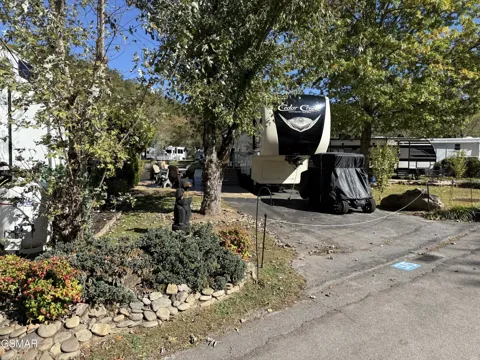 4229 E Parkway #375