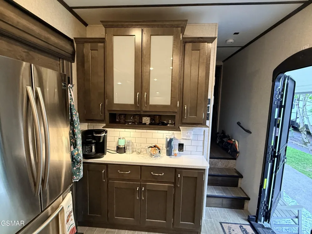 4229 E Parkway Gatlinburg, TN 37738