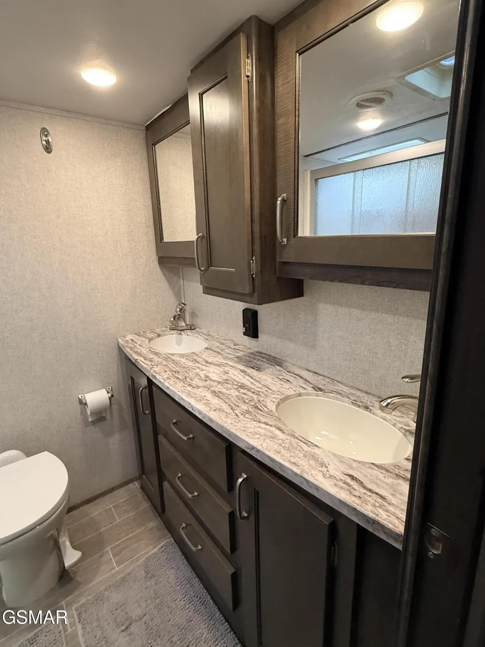 4229 E Parkway Gatlinburg, TN 37738