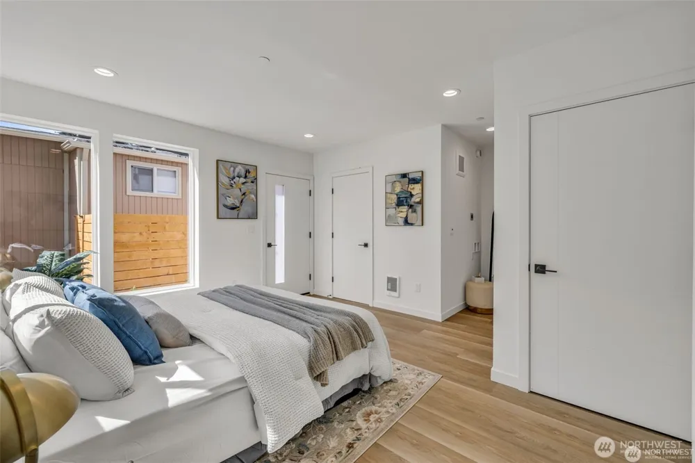 4404 S Othello Street #C Seattle, WA 98118