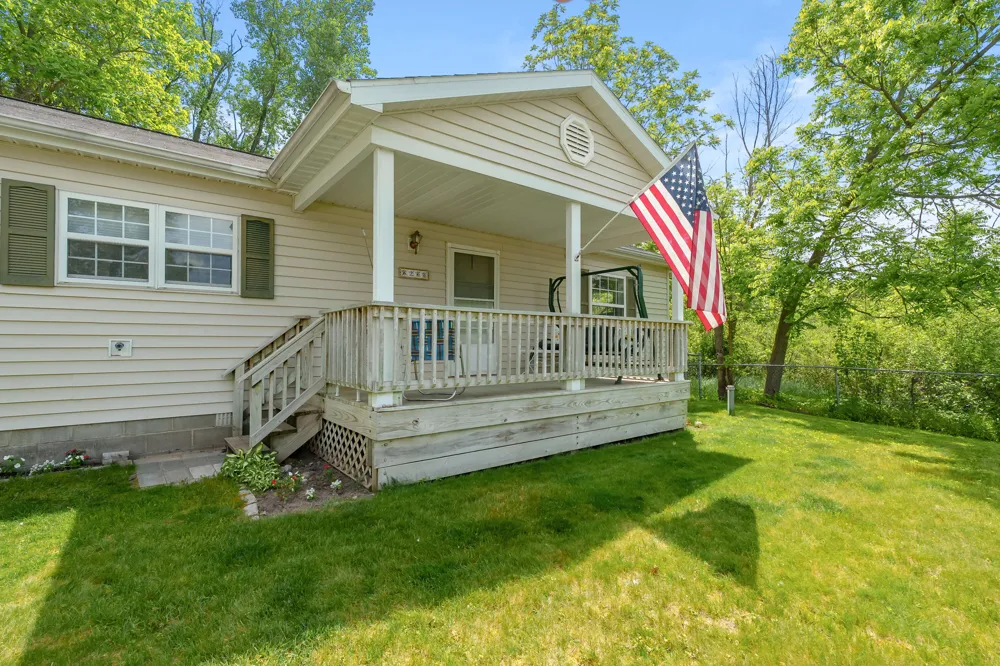 2038 E Bristol Road E Johnstown Township, MI 49050