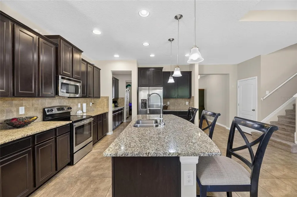 5802 BROAD RIVER RUN Ellenton, FL 34222