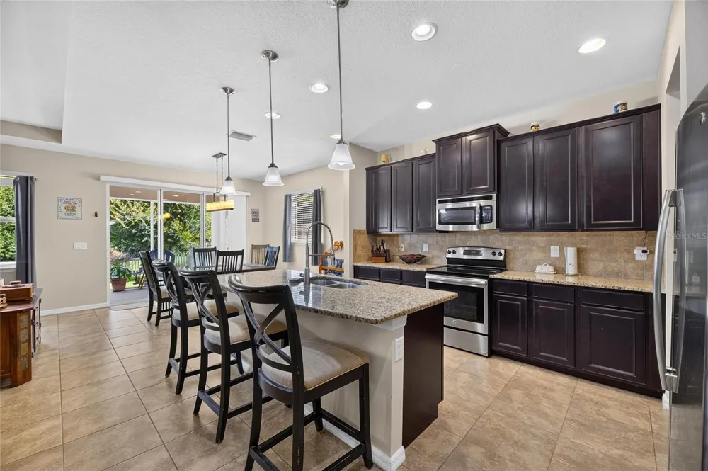5802 BROAD RIVER RUN Ellenton, FL 34222