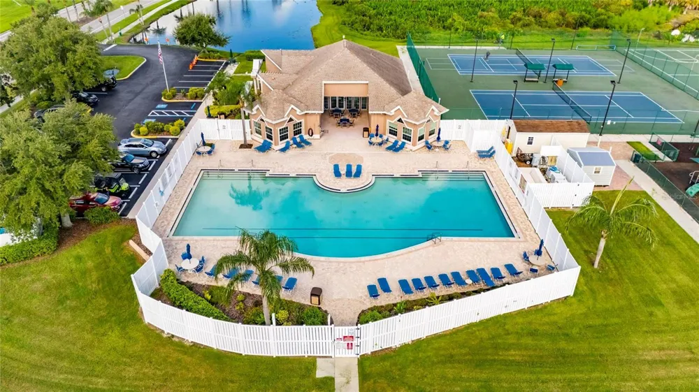 5802 BROAD RIVER RUN Ellenton, FL 34222