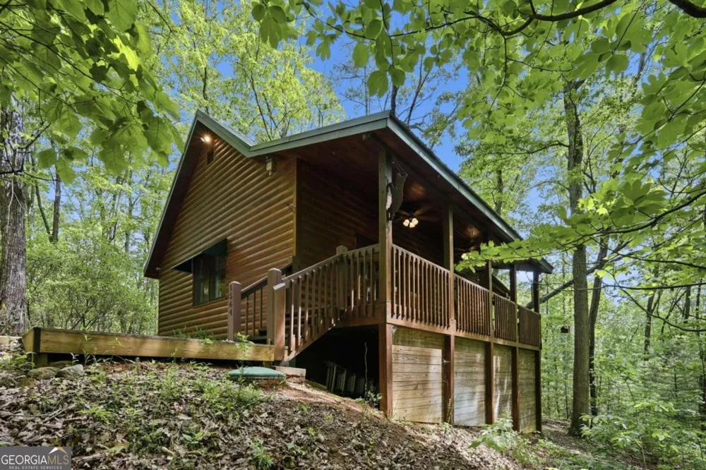 1564 Big Ben RD Ellijay, GA 30540