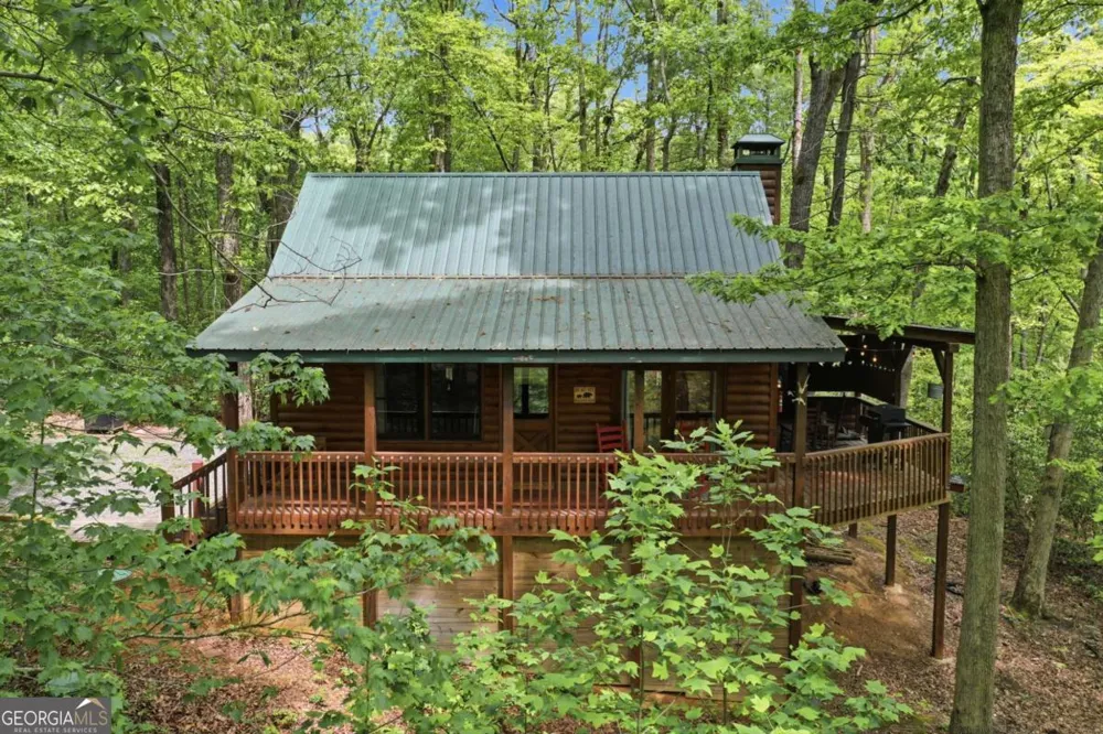 1564 Big Ben RD Ellijay, GA 30540