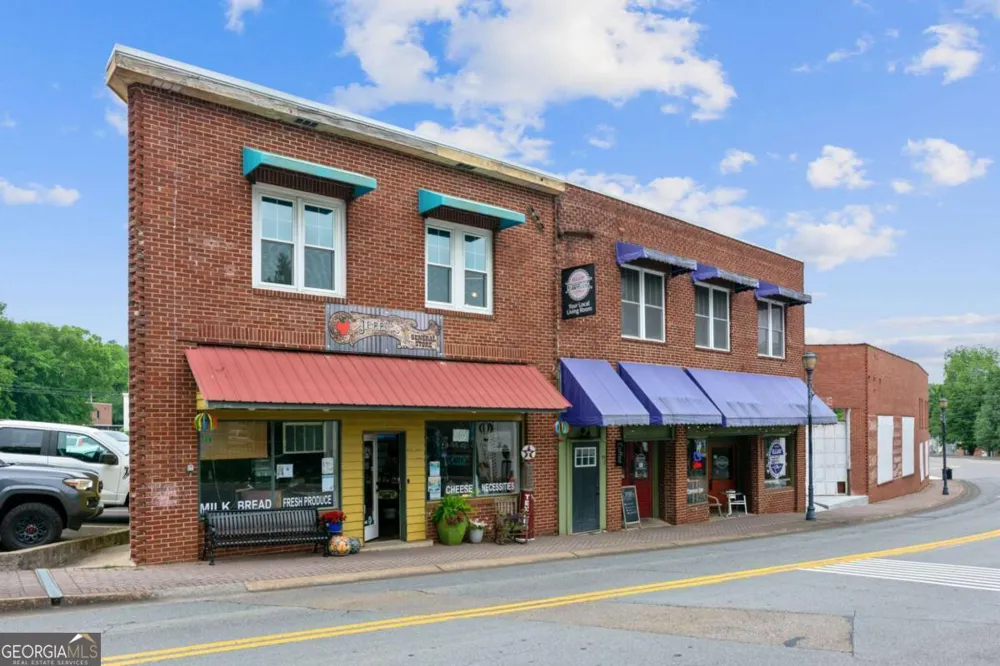 1564 Big Ben RD Ellijay, GA 30540