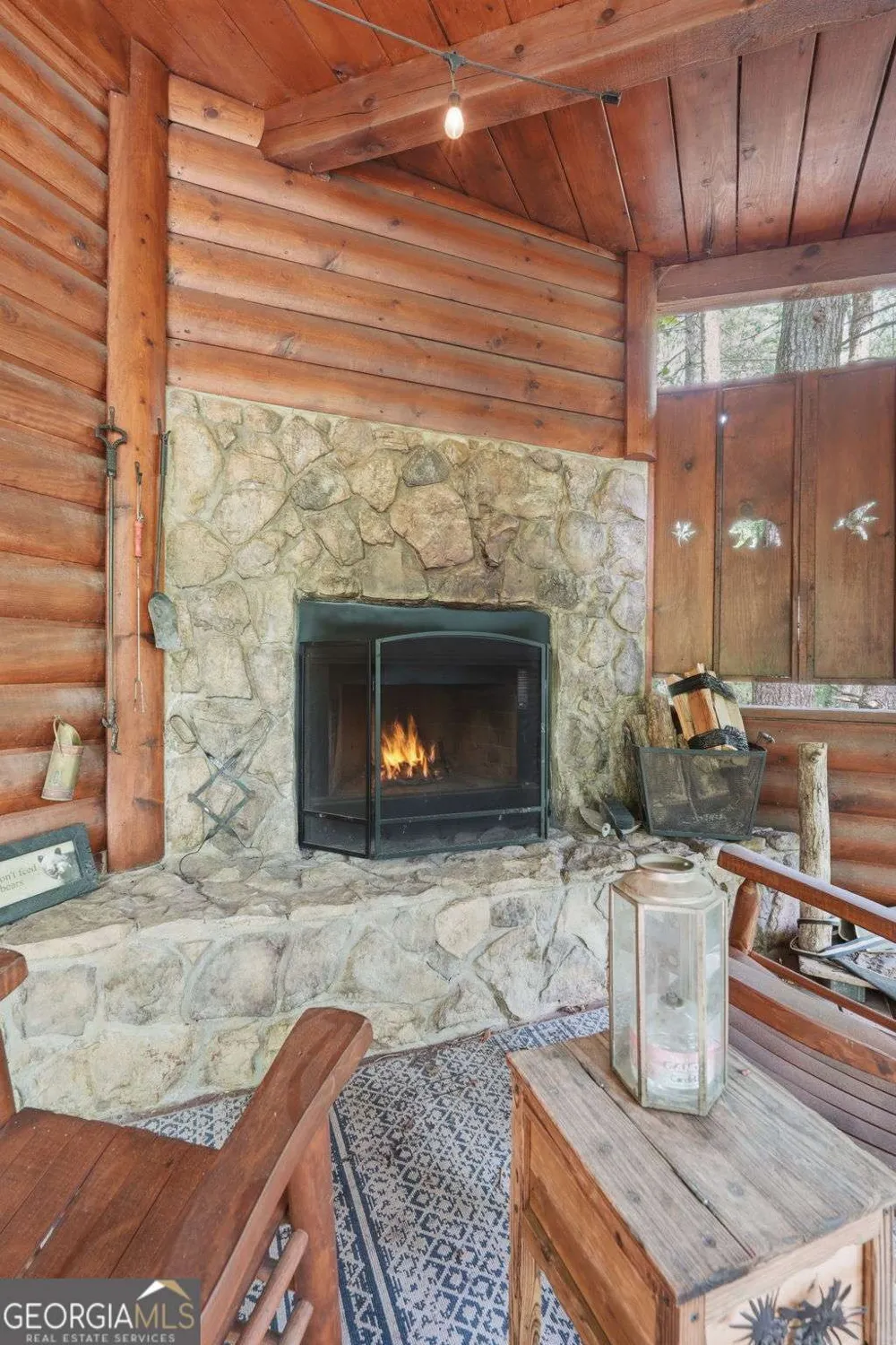 1564 Big Ben RD Ellijay, GA 30540