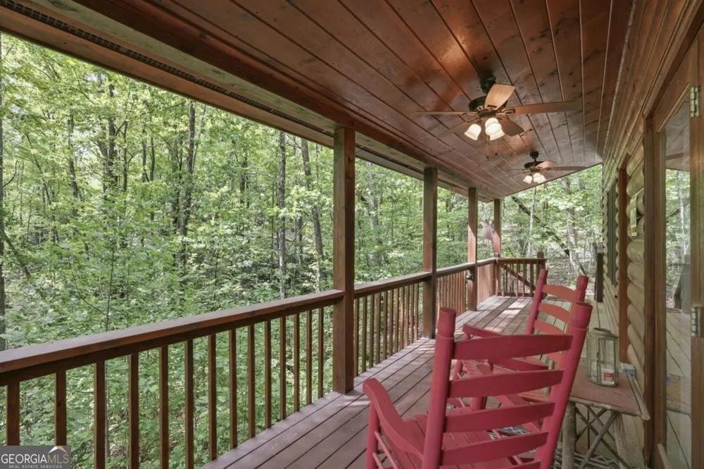 1564 Big Ben RD Ellijay, GA 30540