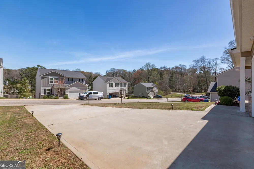 306 Duck Walk WAY Hogansville, GA 30230