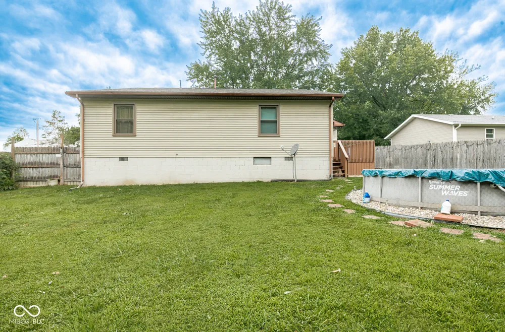 133 Michael Drive Scottsburg, IN 47170