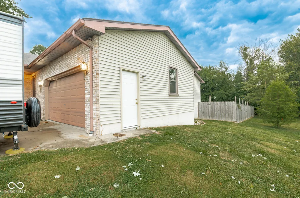 133 Michael Drive Scottsburg, IN 47170
