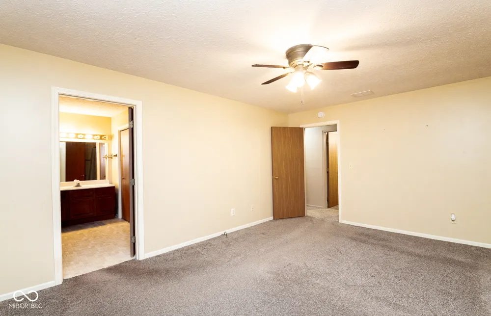 133 Michael Drive Scottsburg, IN 47170