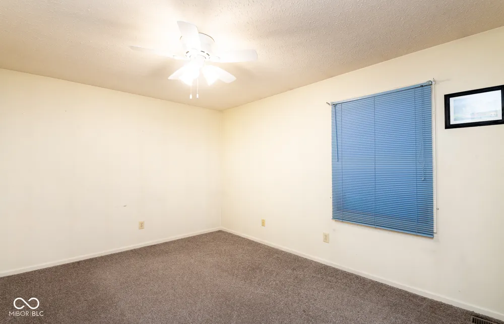 133 Michael Drive Scottsburg, IN 47170