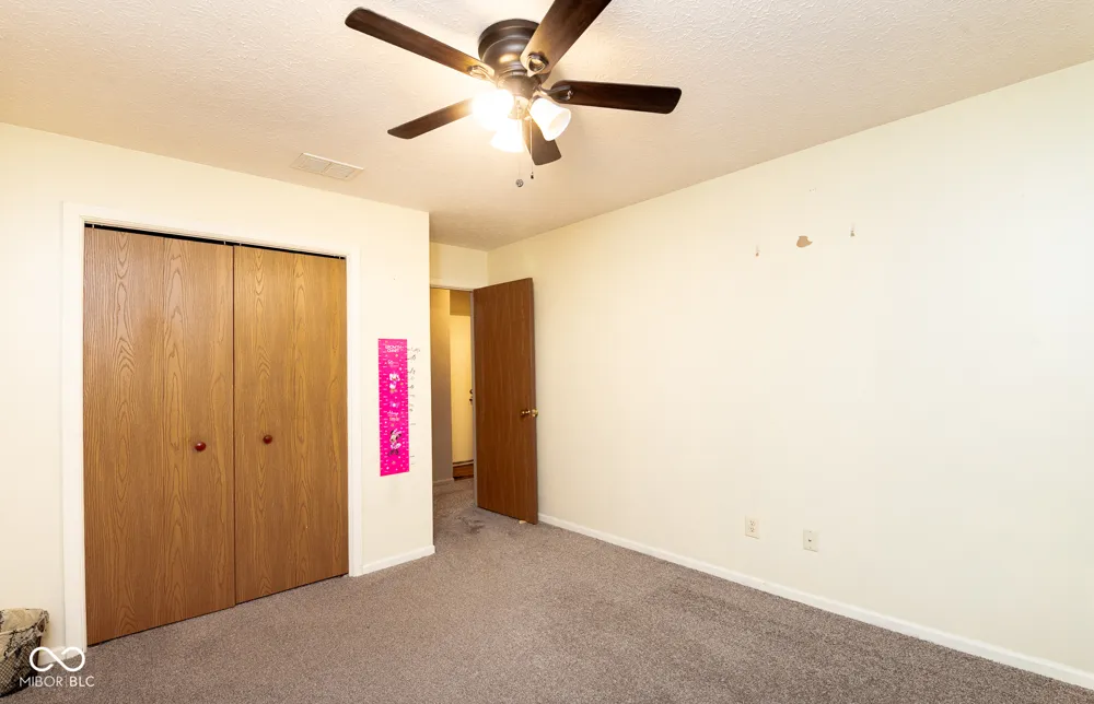 133 Michael Drive Scottsburg, IN 47170
