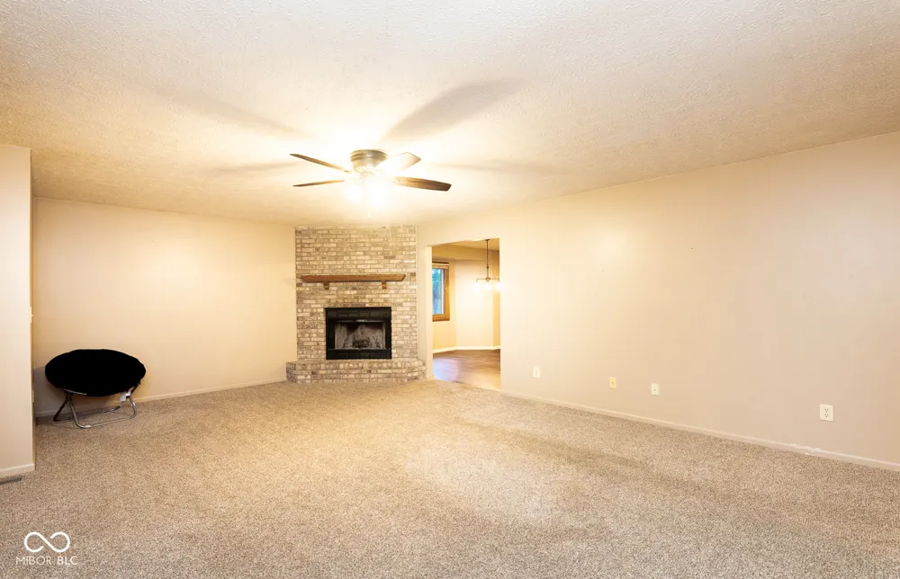 133 Michael Drive Scottsburg, IN 47170