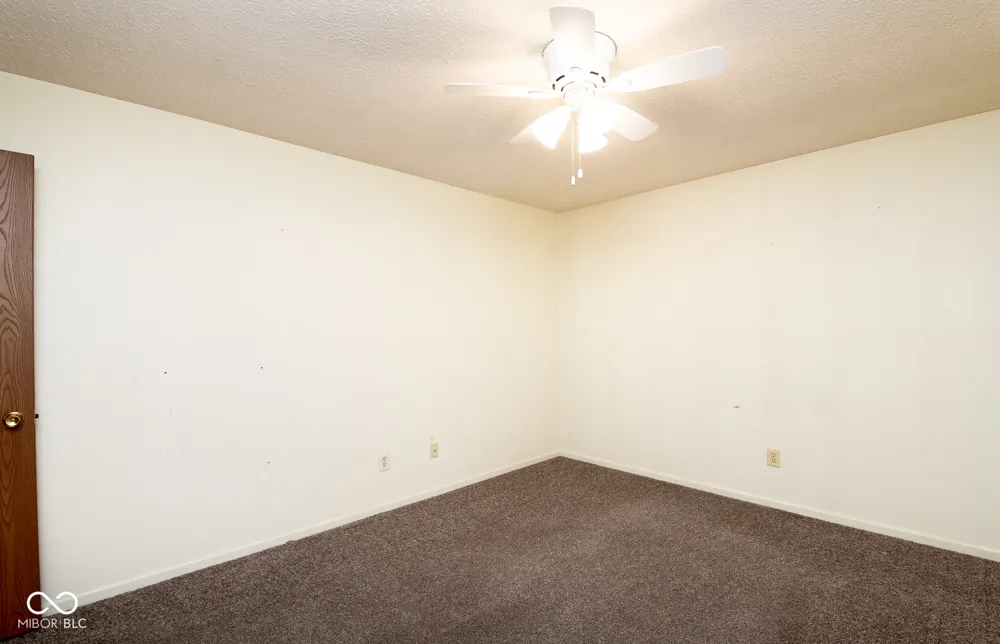 133 Michael Drive Scottsburg, IN 47170