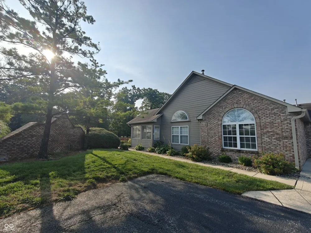 2392 Steeple Chase Shelbyville, IN 46176