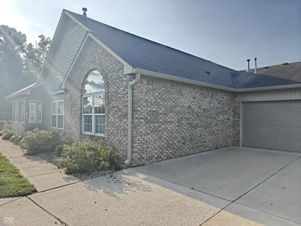2392 Steeple Chase Shelbyville, IN 46176