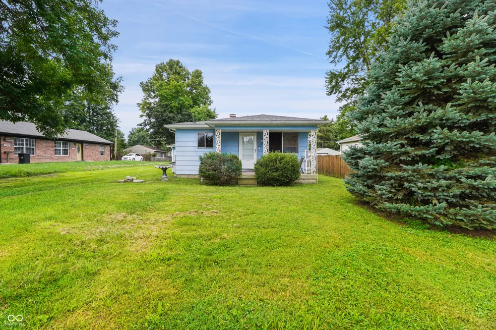 1131 E Sixth Street Greenfield, IN 46140