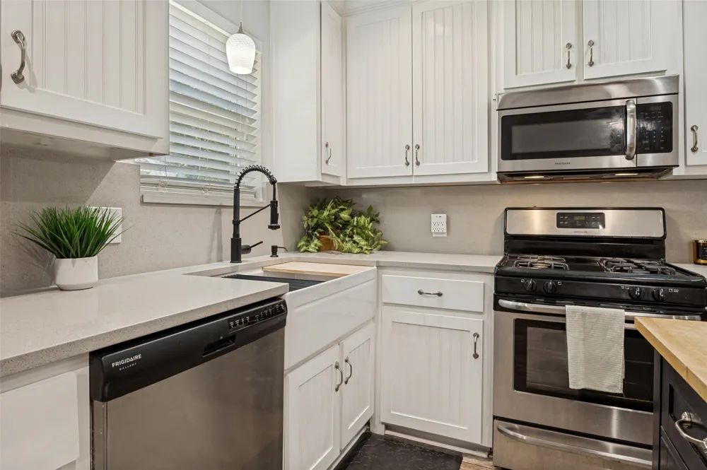 407 Floyd Street Waxahachie, TX 75165