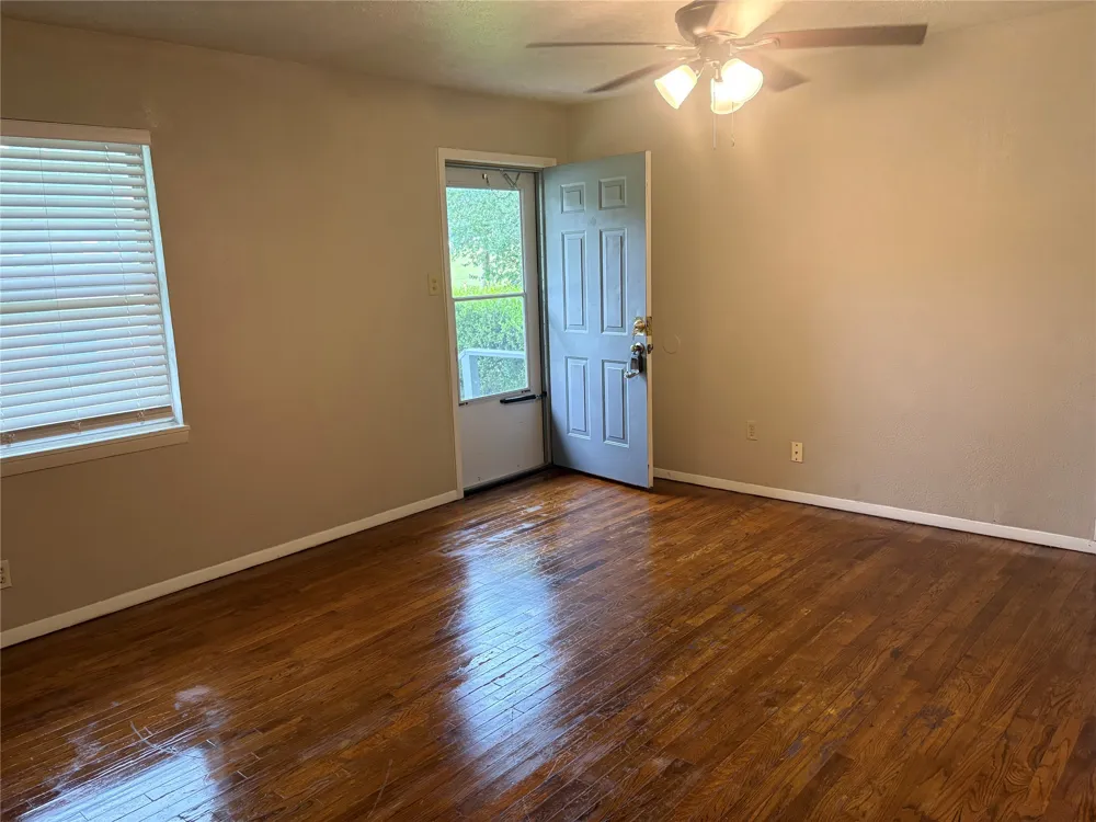 404 W Heron Street Denison, TX 75020